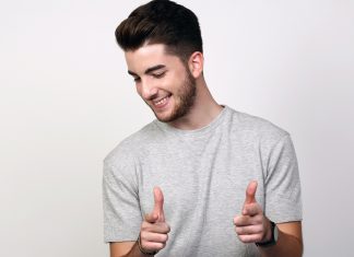 O Κώστας Ορφανίδης για ένα εκρηκτικό live act στον Εσπερινό στα Μαριτσά στις 24.05