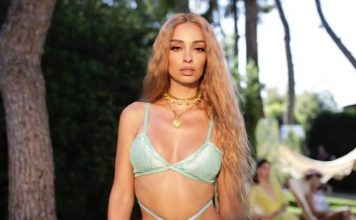 «TEMPERATURA»: ΤΟ ΝΕΟ SINGLE ΤΗΣ ΕΛΕΝΗΣ ΦΟΥΡΕΙΡΑ ΚΥΚΛΟΦΟΡΗΣΕ!